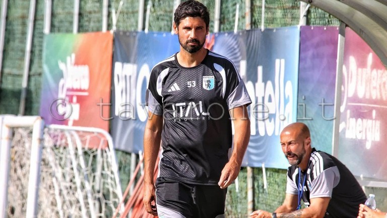 andrea-chiappella-tavarone-serieb-allenatore-virtusentella-amichevole-calcio