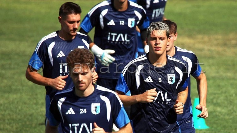virtus-entella-ritiro2026-centro-sportivo-tavarone-serieB